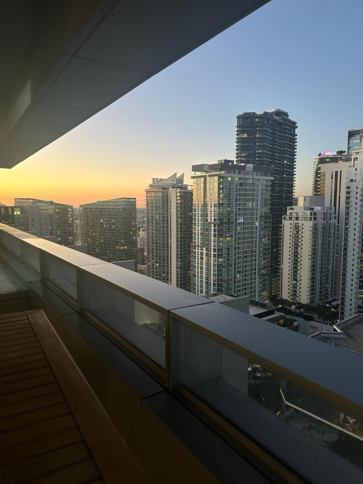 Aka Brickell Condo Free Parking By Palermo Home Miami Exterior foto